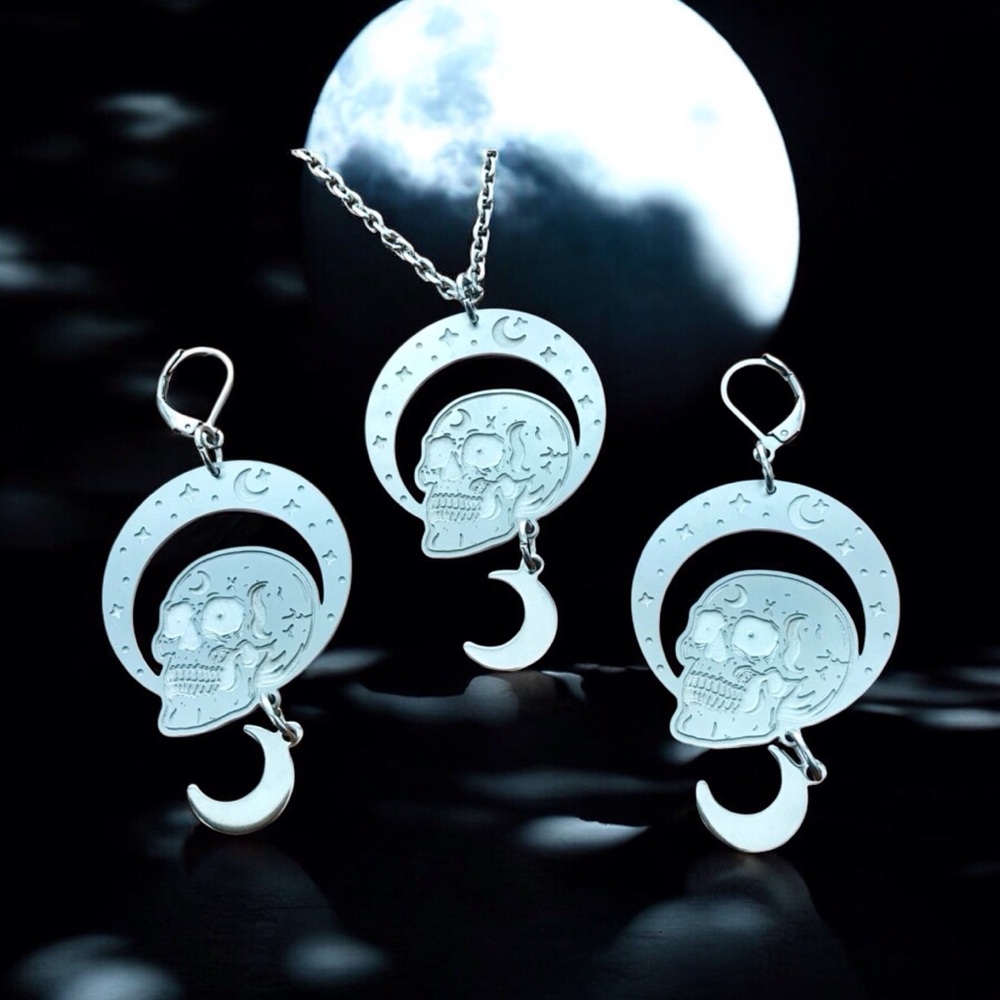 🆕Skull Moon and Stars Laser Etched Necklace and Earrings Set Stainless Steel